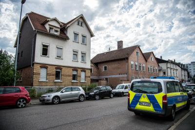 Esslingen-Oberesslingen: Auseinandersetzung zwischen Fluechtlingen fuehrt zu Polizeieinsatz